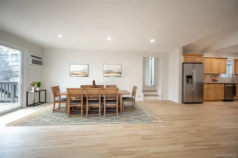 14 Deane Place Larchmont NY 10538