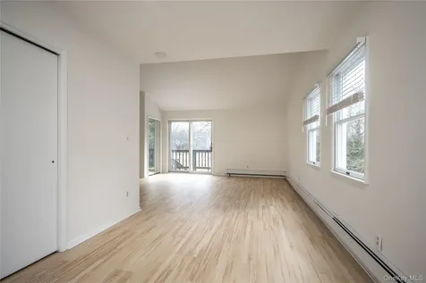 14 Deane Place Larchmont NY 10538