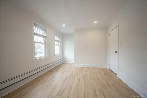 14 Deane Place Larchmont NY 10538