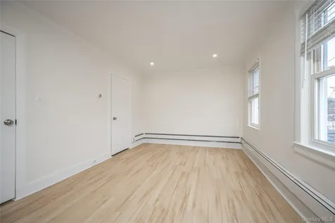 14 Deane Place Larchmont NY 10538