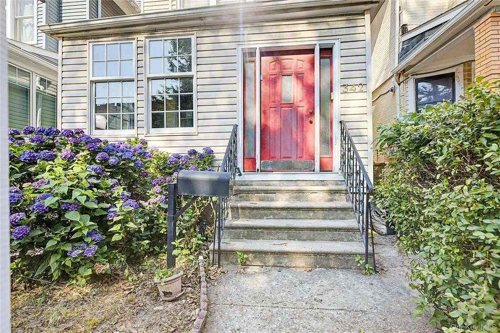 342 E 5th Street Brooklyn NY 11218