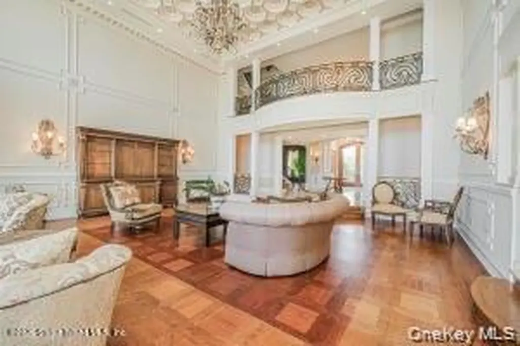 50 Wakefield Staten Island NY 10312