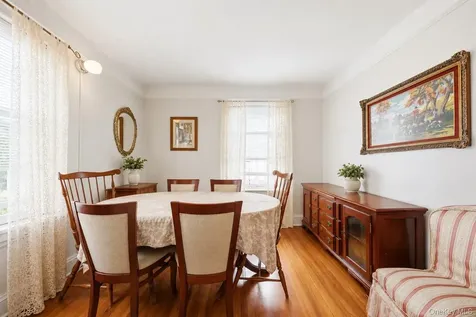 21 Crescent Place Yonkers NY 10704