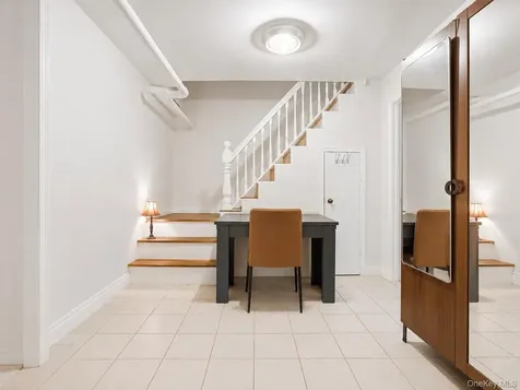 21 Crescent Place Yonkers NY 10704