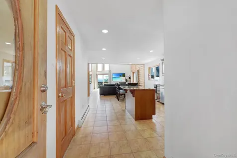 993 Hurd Road Swan Lake NY 12783