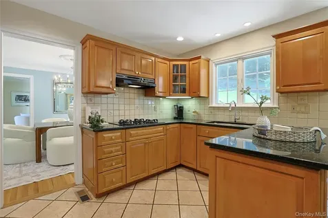 22 Garey Drive Chappaqua NY 10514