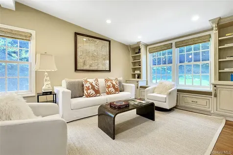 22 Garey Drive Chappaqua NY 10514