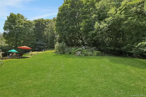 22 Garey Drive Chappaqua NY 10514