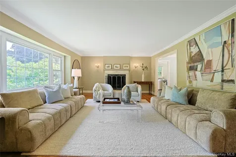 22 Garey Drive Chappaqua NY 10514