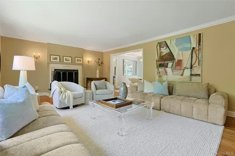 22 Garey Drive Chappaqua NY 10514