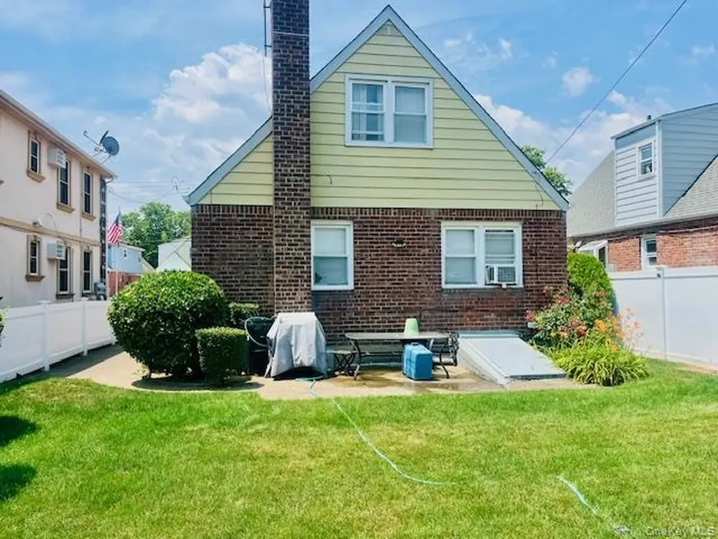 8663 Musket Street Queens Village NY 11427
