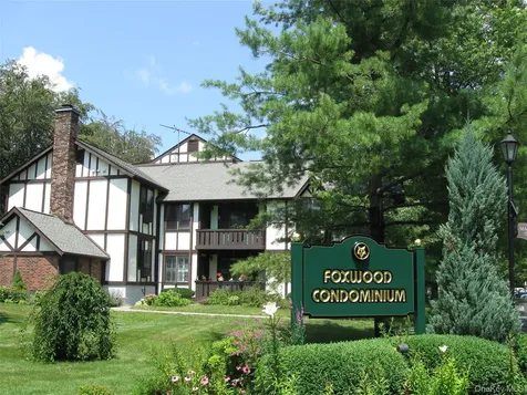 8 Foxwood Drive Pleasantville NY 10570