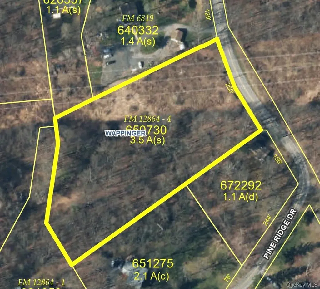 403 Pineridge Drive Wappingers Falls NY 12590
