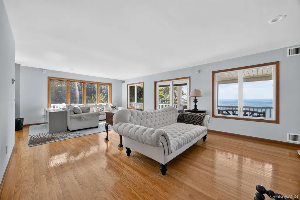 103 Soundview Drive Rocky Point NY 11778