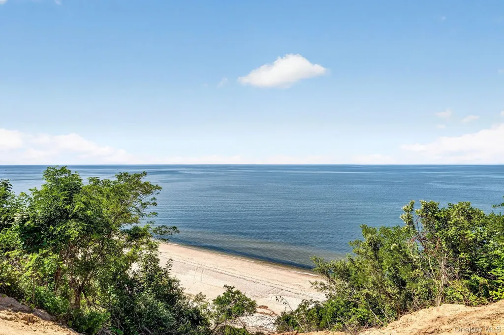 103 Soundview Drive Rocky Point NY 11778