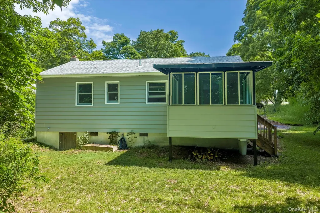28 Birch Terrace Pawling NY 12564