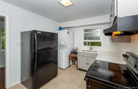28 Birch Terrace Pawling NY 12564