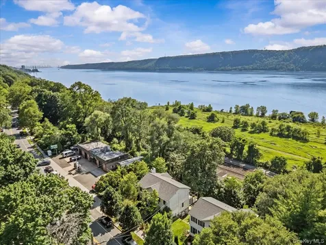 349 Warburton Avenue Hastings-on-hudson NY 10706