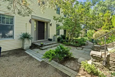 349 Warburton Avenue Hastings-on-hudson NY 10706