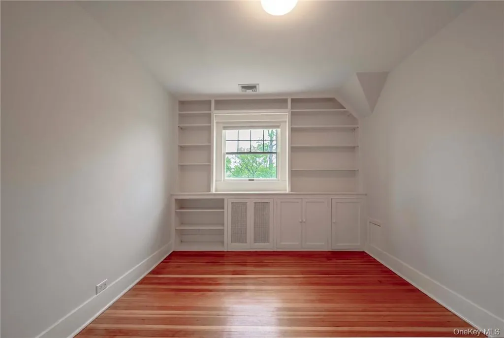 62 Summit Avenue Bronxville NY 10708