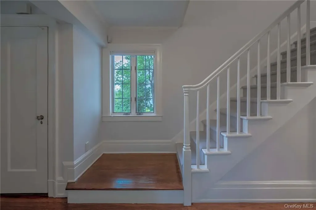 62 Summit Avenue Bronxville NY 10708