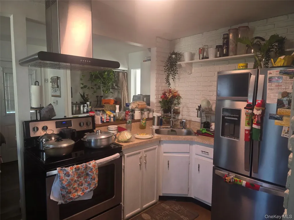 20 Birch Avenue Farmingville NY 11738