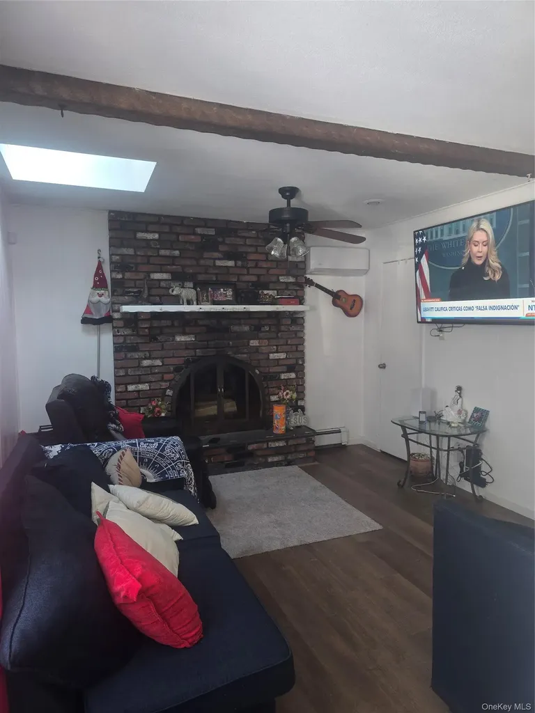 20 Birch Avenue Farmingville NY 11738