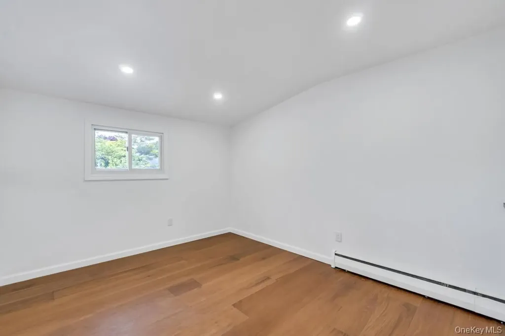 20 Howard Street Hicksville NY 11801