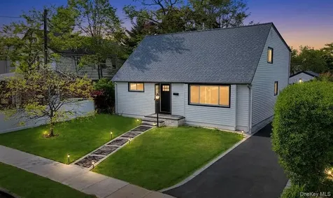 20 Howard Street Hicksville NY 11801