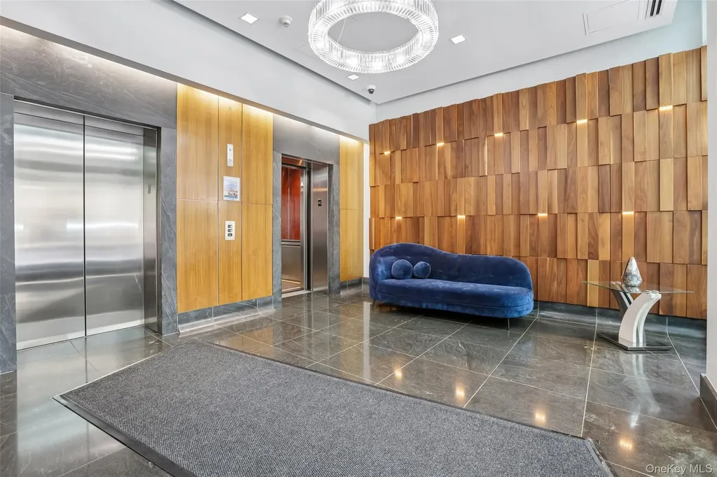 25 City Place White Plains NY 10601