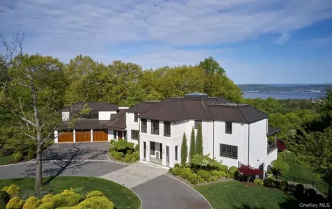 4 Riverview Court Irvington NY 10533