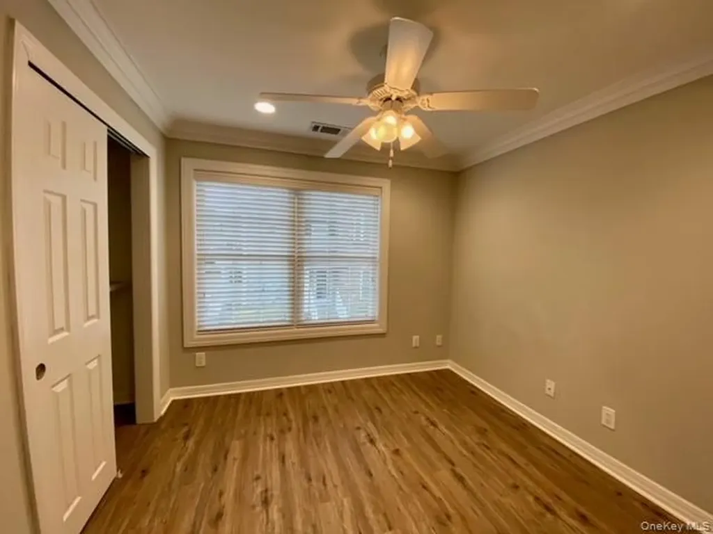 405 Vista View Drive Farmingville NY 11738