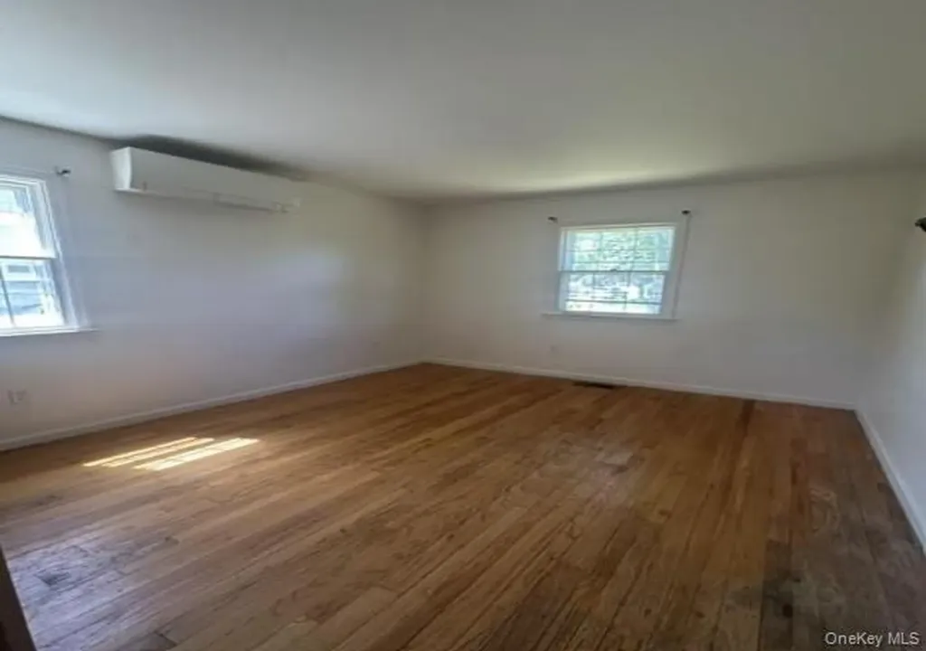 888 Pondview Road Riverhead NY 11901