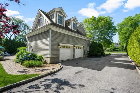 4 Griffen Drive Larchmont NY 10538