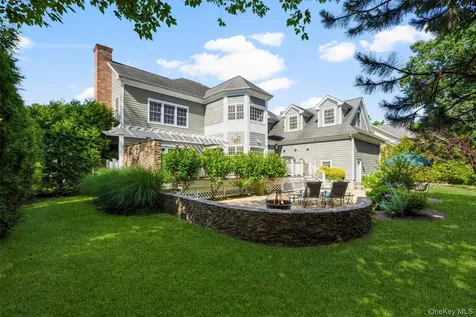 4 Griffen Drive Larchmont NY 10538