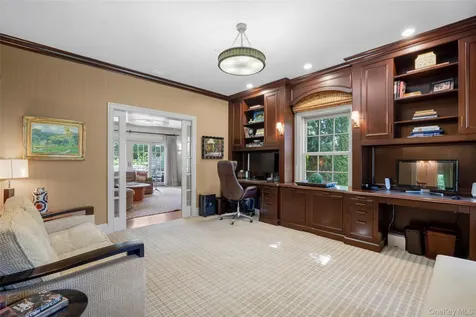 4 Griffen Drive Larchmont NY 10538