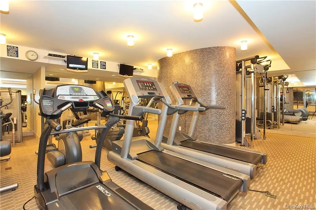 25 City Place White Plains NY 10601