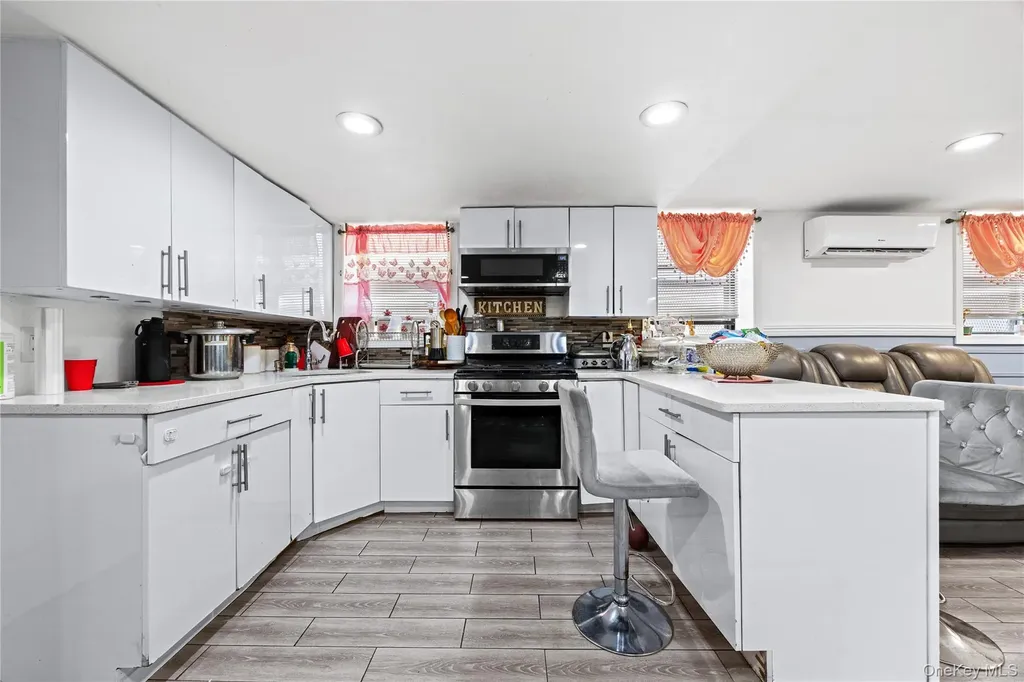 2436 Buck Street Bronx NY 10461