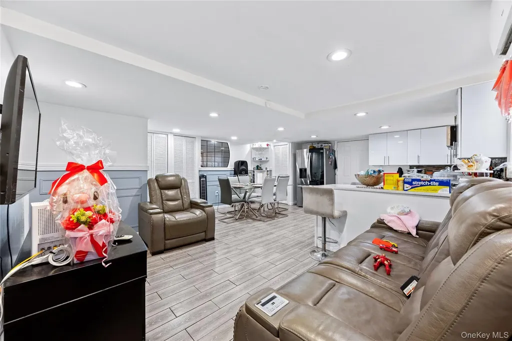 2436 Buck Street Bronx NY 10461