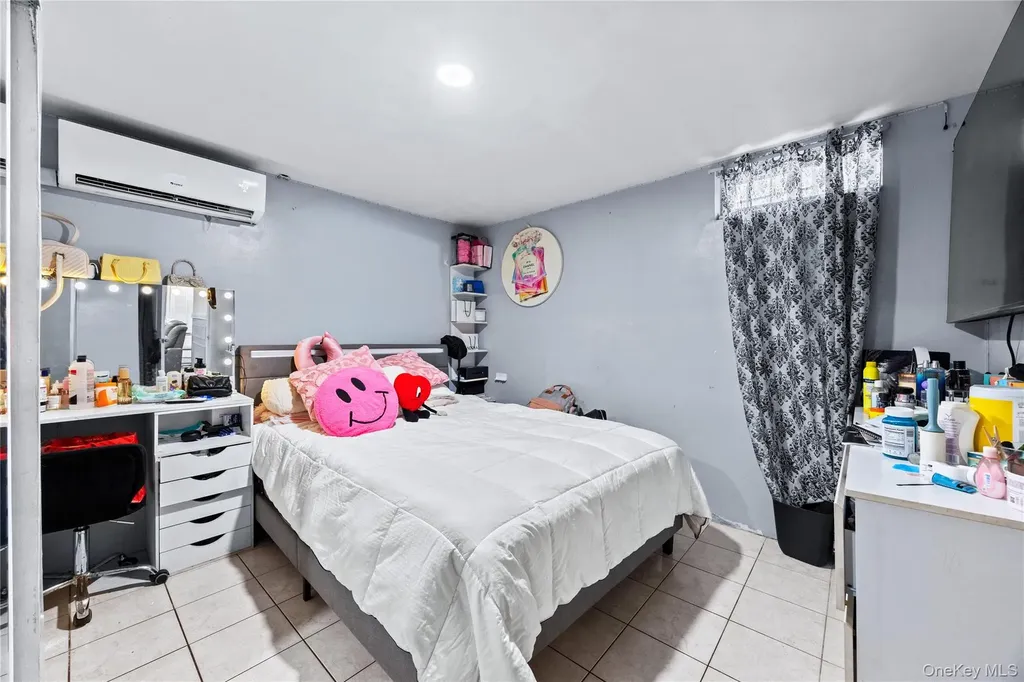 2436 Buck Street Bronx NY 10461