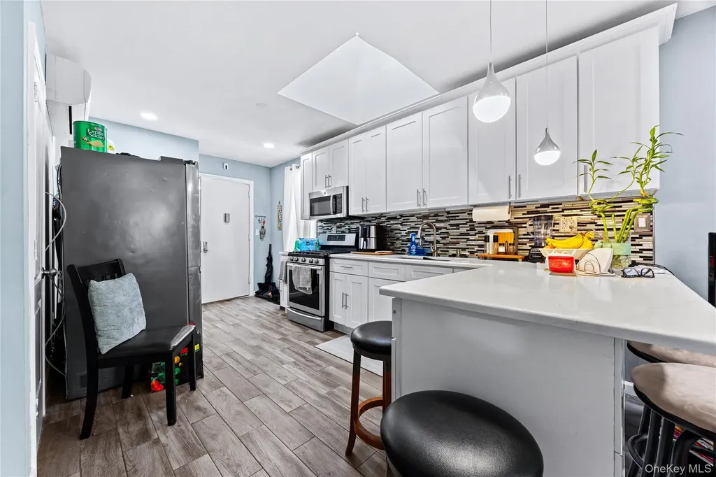 2436 Buck Street Bronx NY 10461