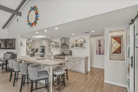 72 Circle Drive Oak Beach NY 11702