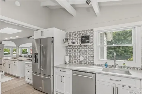 72 Circle Drive Oak Beach NY 11702