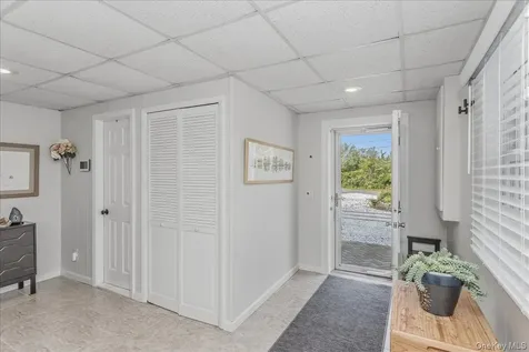 72 Circle Drive Oak Beach NY 11702