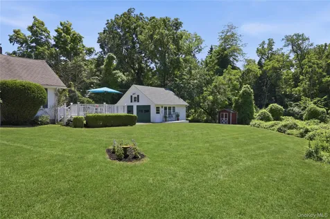 189 Pound Ridge Road Bedford NY 10506