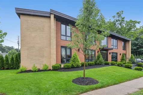 325 Manville Road Pleasantville NY 10570