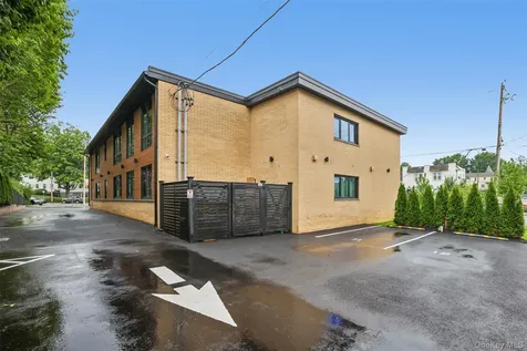 325 Manville Road Pleasantville NY 10570
