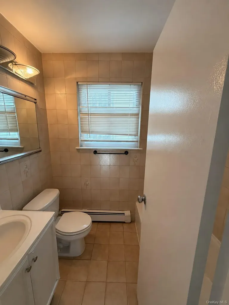 920 Broadway Woodmere NY 11598