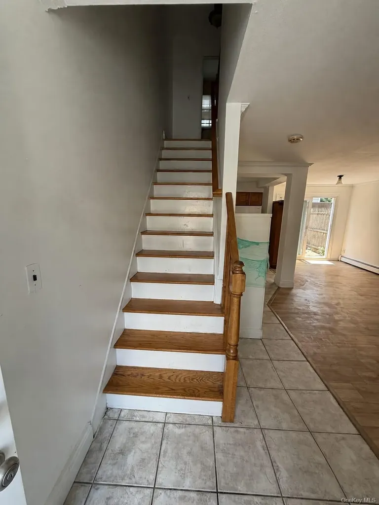 920 Broadway Woodmere NY 11598