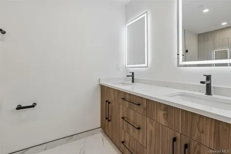 325 Manville Road Pleasantville NY 10570